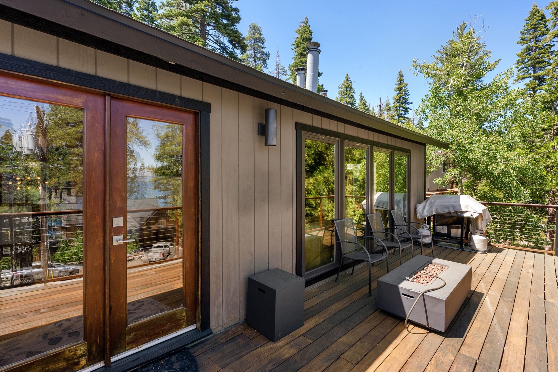  Turnkey Carnelian Bay Mountain Retreat - 物件實景