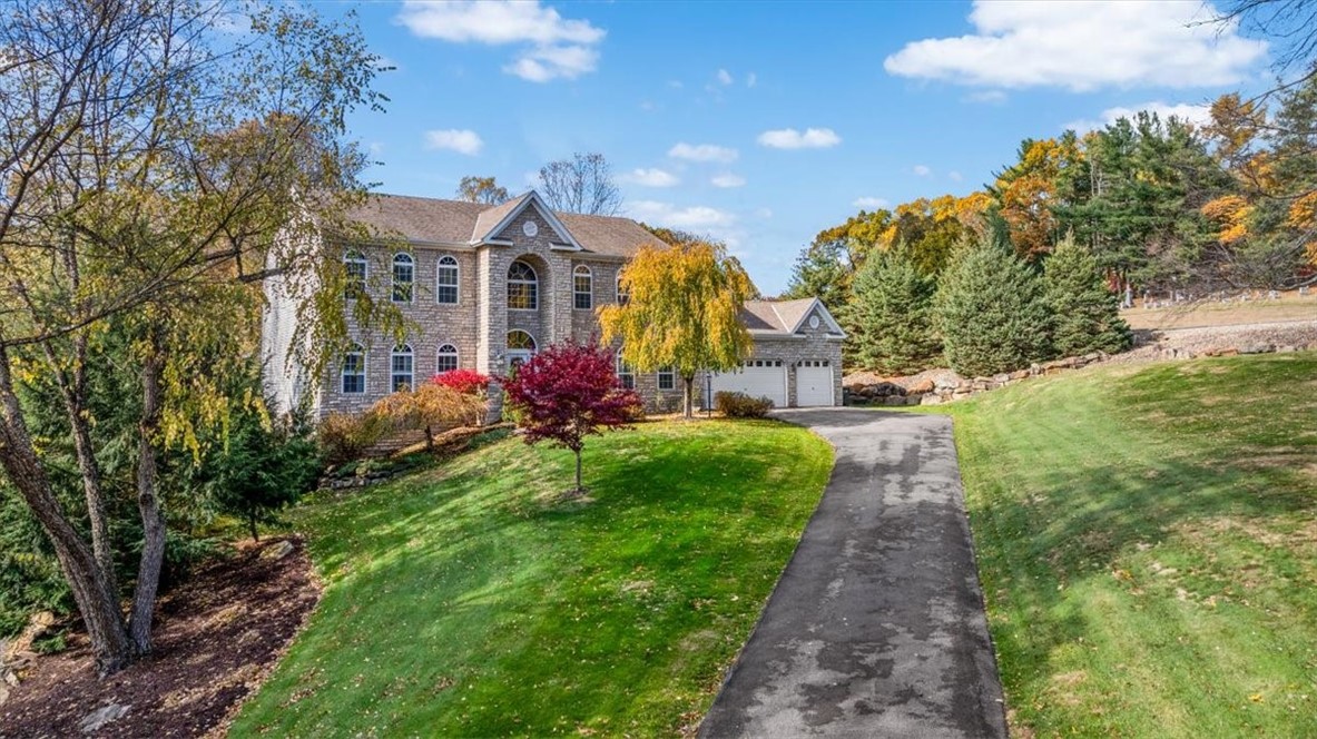 Pine Twp, Pennsylvania, 16046, United States, 5 Bedrooms Bedrooms, ,6 BathroomsBathrooms,Residential,For Sale,1989507