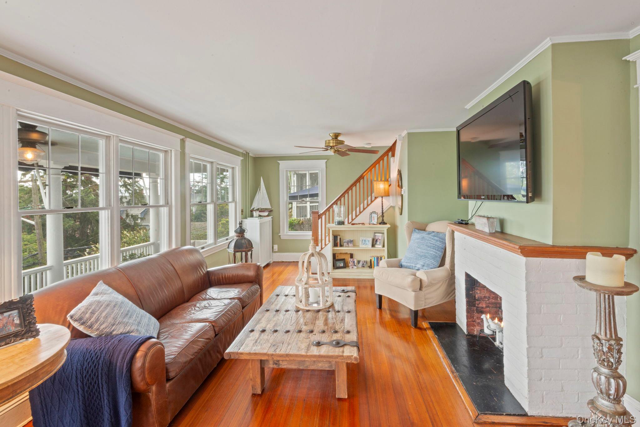 Northport, New York, 11768, United States, 3 Bedrooms Bedrooms, ,2 BathroomsBathrooms,Residential,For Sale,1925556