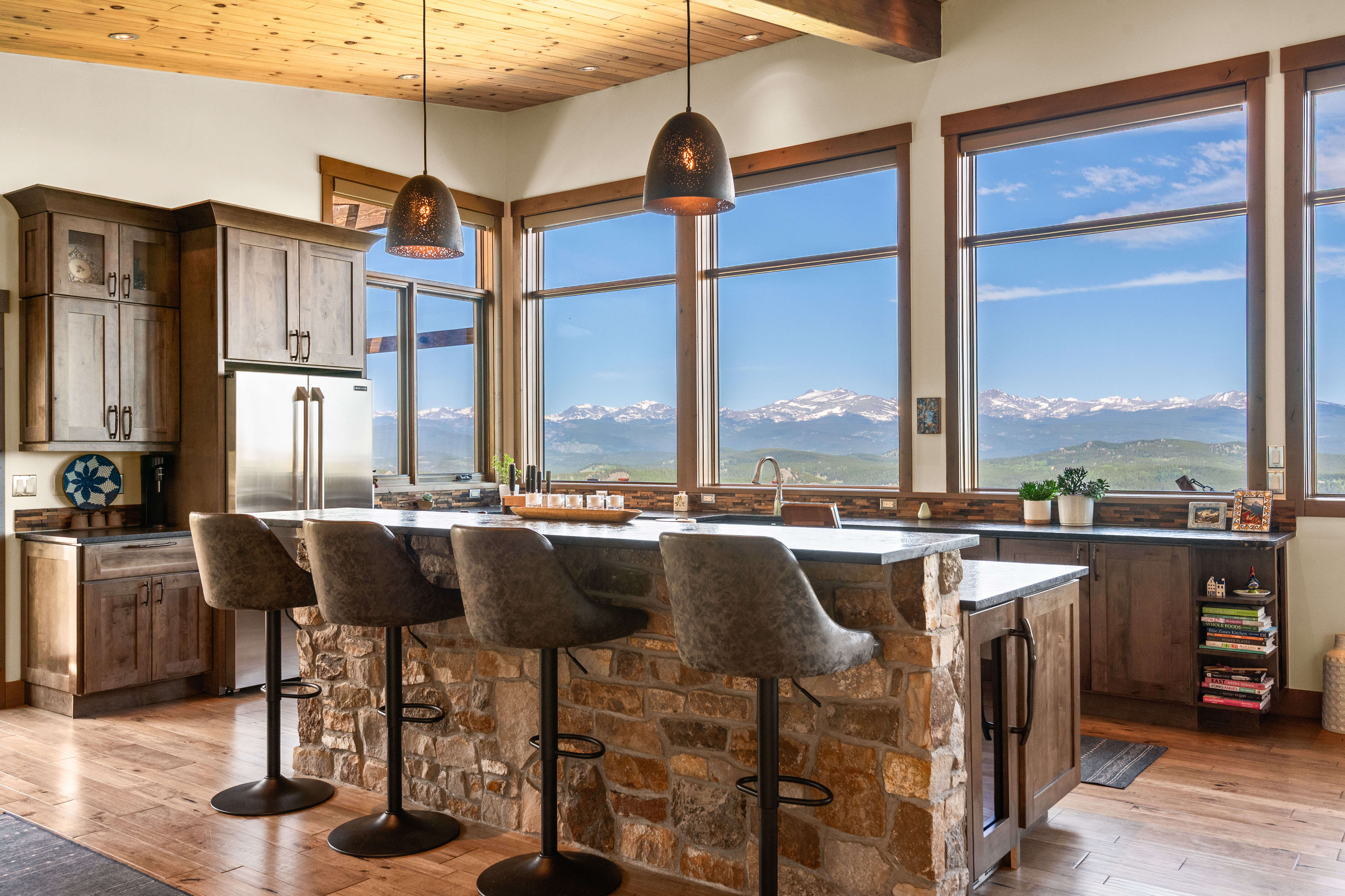  Custom Retreat with Unobstructed Views - 物件實景