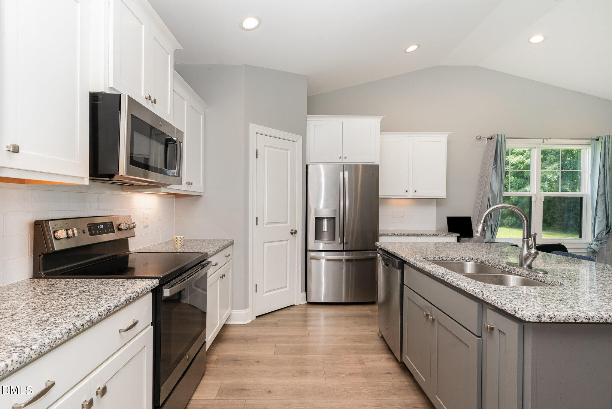 Fuquay Varina, North Carolina, 27526, United States, 4 Bedrooms Bedrooms, ,3 BathroomsBathrooms,Residential,For Sale,1987418