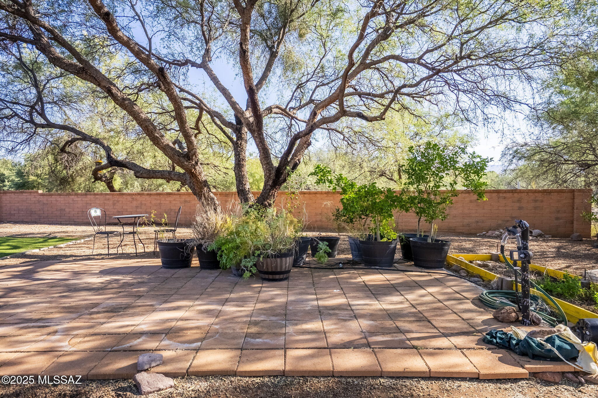 Tubac, Arizona, 85646, United States, 2 Bedrooms Bedrooms, ,3 BathroomsBathrooms,Residential,For Sale,1991588