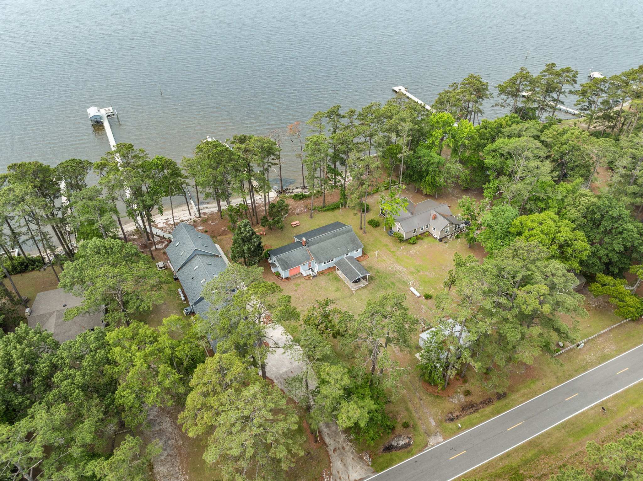 Belhaven, North Carolina, 27810, United States, 3 Bedrooms Bedrooms, ,1 BathroomBathrooms,Residential,For Sale,1944944