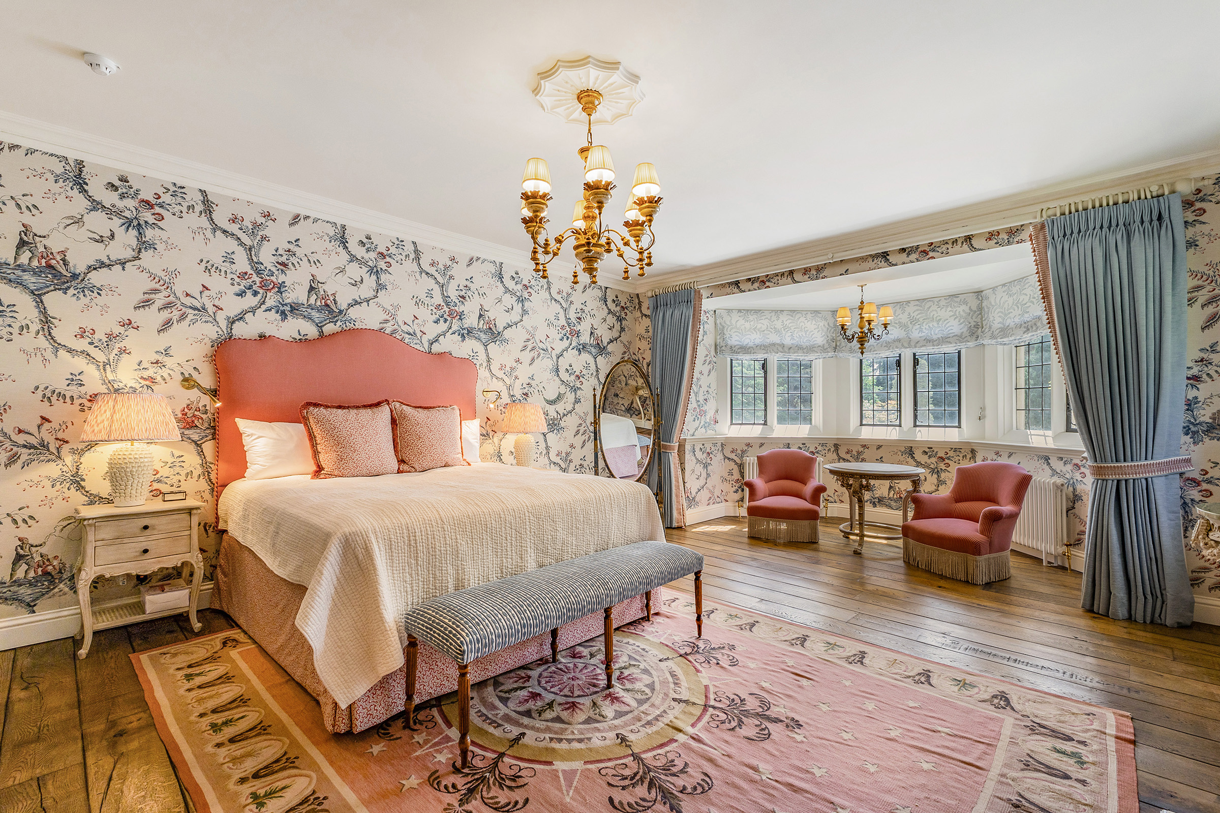  A Grand Manor House Set Within 11.5 Acres on the Edge of Sunningdale Heath7 - 物件實景