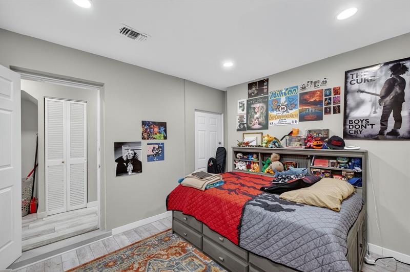 Oakland Park, Florida, 33334, United States, 3 Bedrooms Bedrooms, ,2 BathroomsBathrooms,Residential,For Sale,1986297