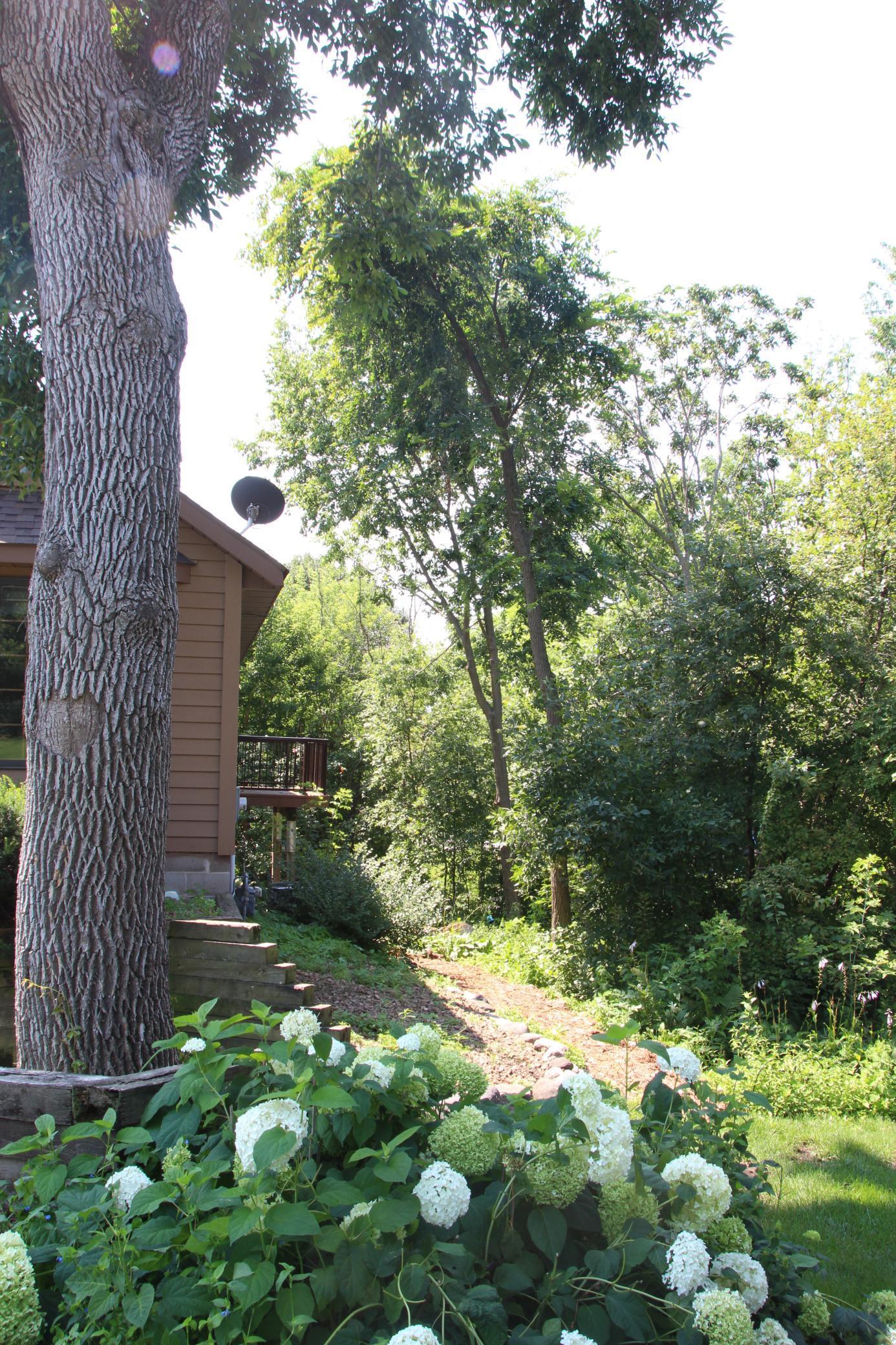 Lakeville, Minnesota, 55044, United States, 3 Bedrooms Bedrooms, ,2 BathroomsBathrooms,Residential,For Sale,1941010
