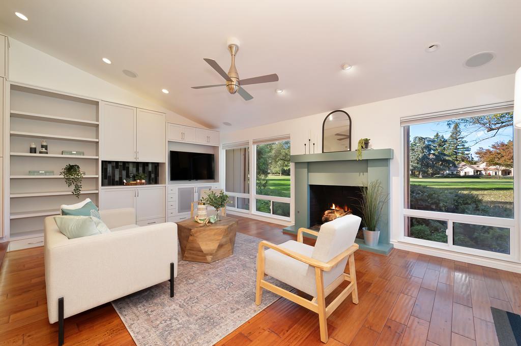 El Macero, California, 95618, United States, 2 Bedrooms Bedrooms, ,2 BathroomsBathrooms,Residential,For Sale,1989301