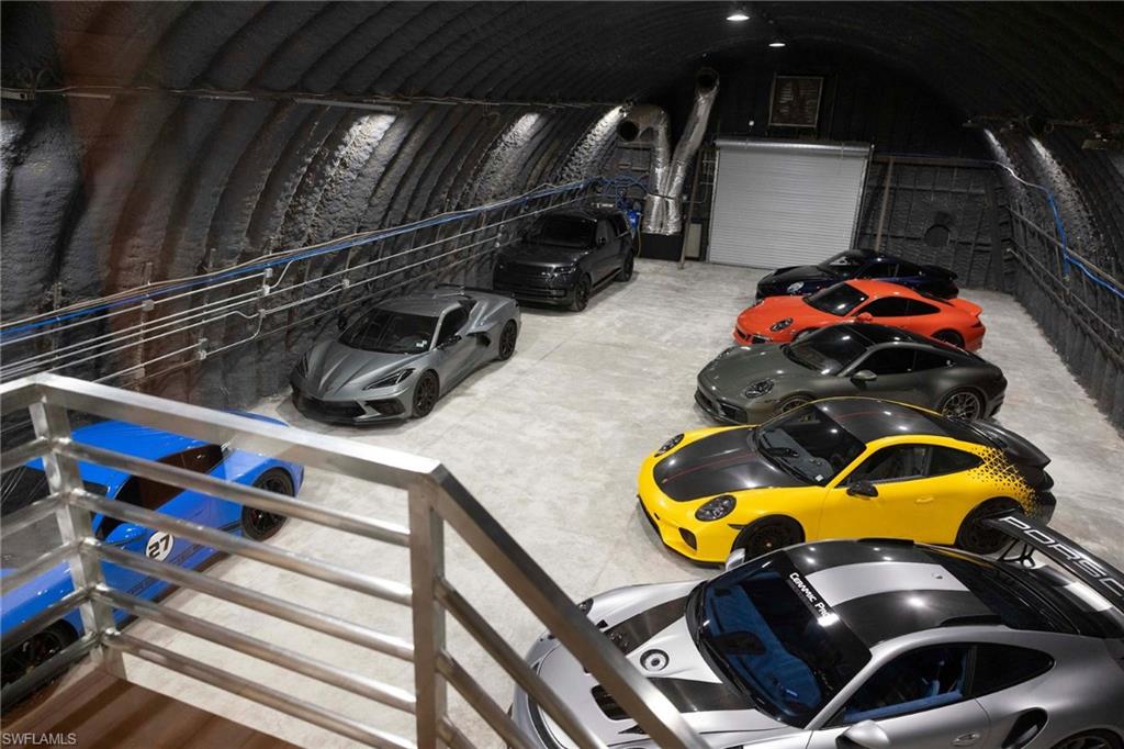 Naples, Florida, 34120, United States, 3 Bedrooms Bedrooms, ,4 BathroomsBathrooms,Residential,For Sale,1992036