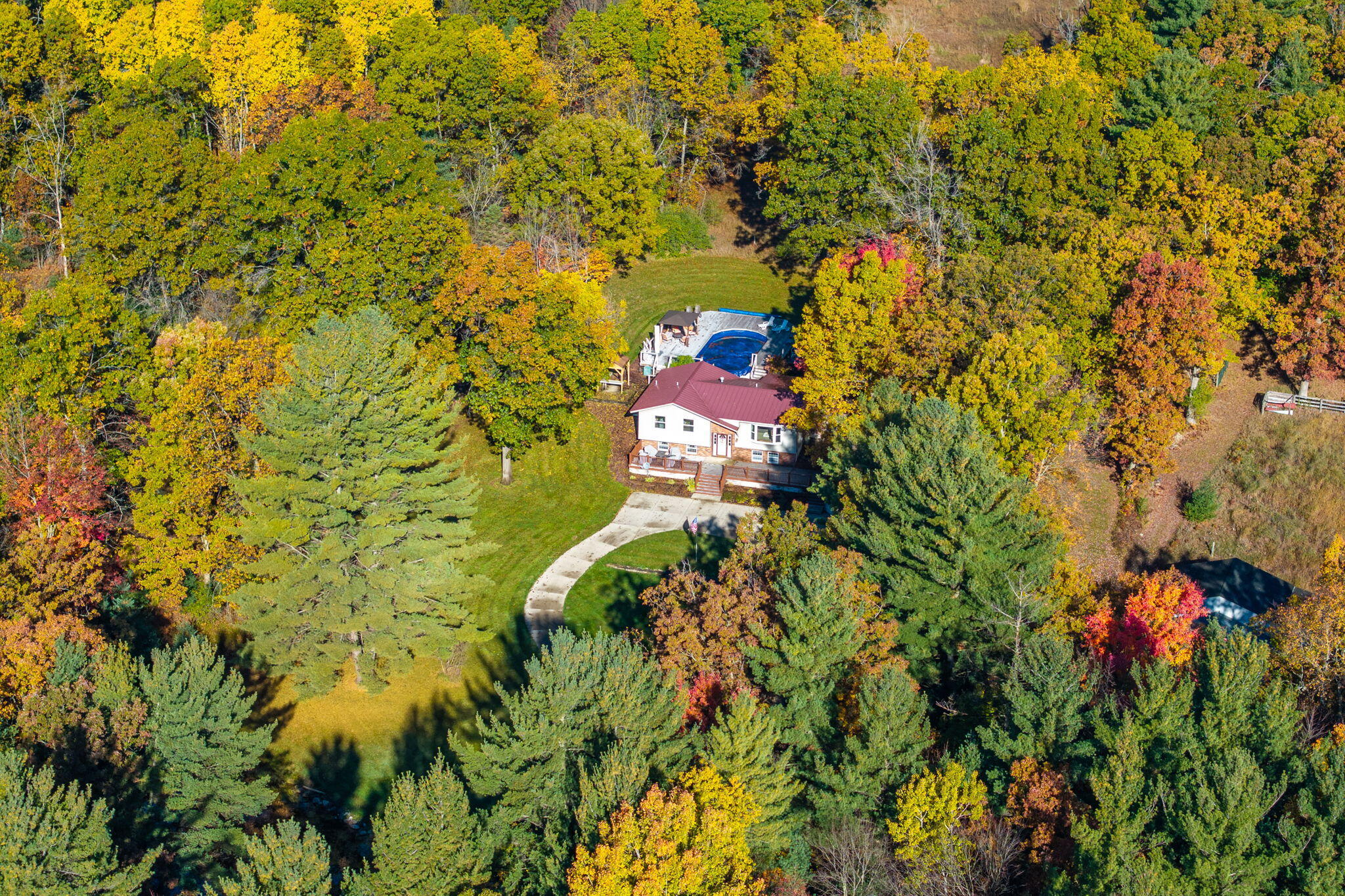 Big Rapids, Michigan, 49307, United States, 3 Bedrooms Bedrooms, ,2 BathroomsBathrooms,Residential,For Sale,1951282