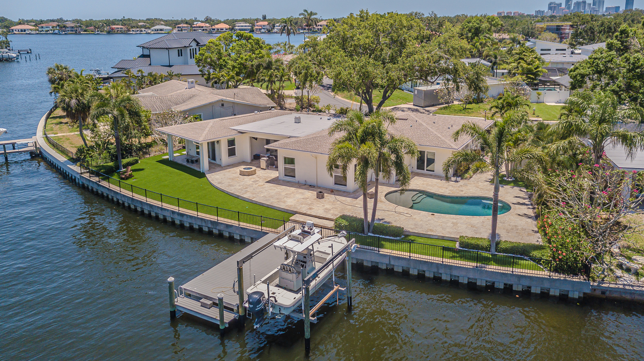 St. Petersburg, Florida, 33704, United States, 4 Bedrooms Bedrooms, ,3 BathroomsBathrooms,Residential,For Sale,1979413