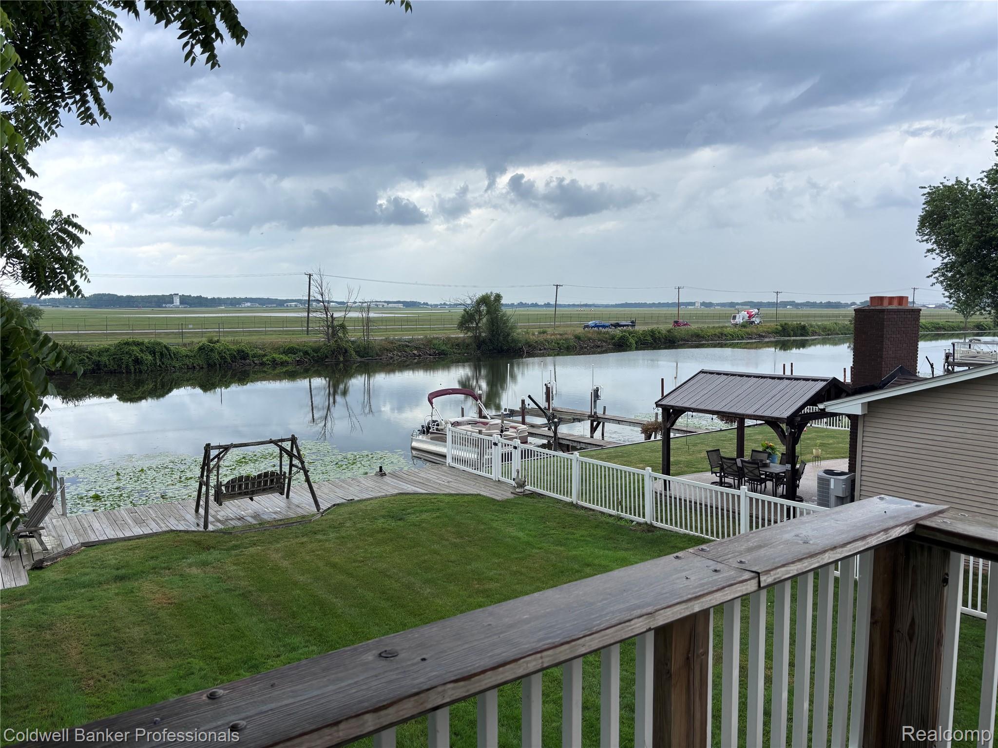 HarrisonTownship, Michigan, 48045, United States, 4 Bedrooms Bedrooms, ,3 BathroomsBathrooms,Residential,For Sale,1896563