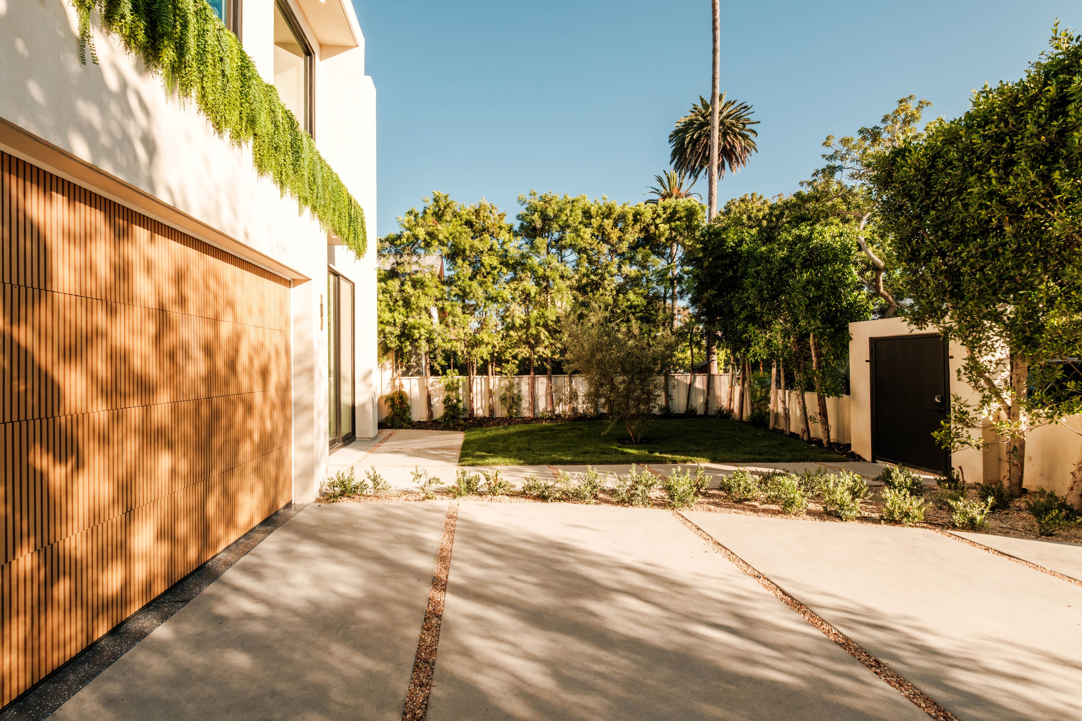  2214 Glyndon Ave - 物件實景