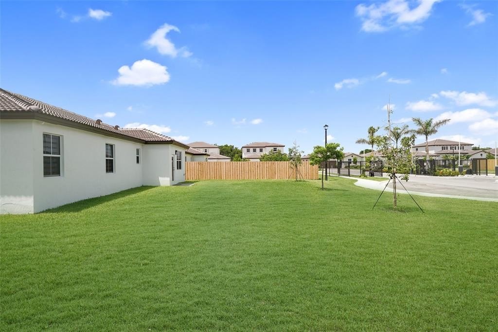 Homestead, Florida, 33035, United States, 4 Bedrooms Bedrooms, ,3 BathroomsBathrooms,Residential,For Sale,1984015