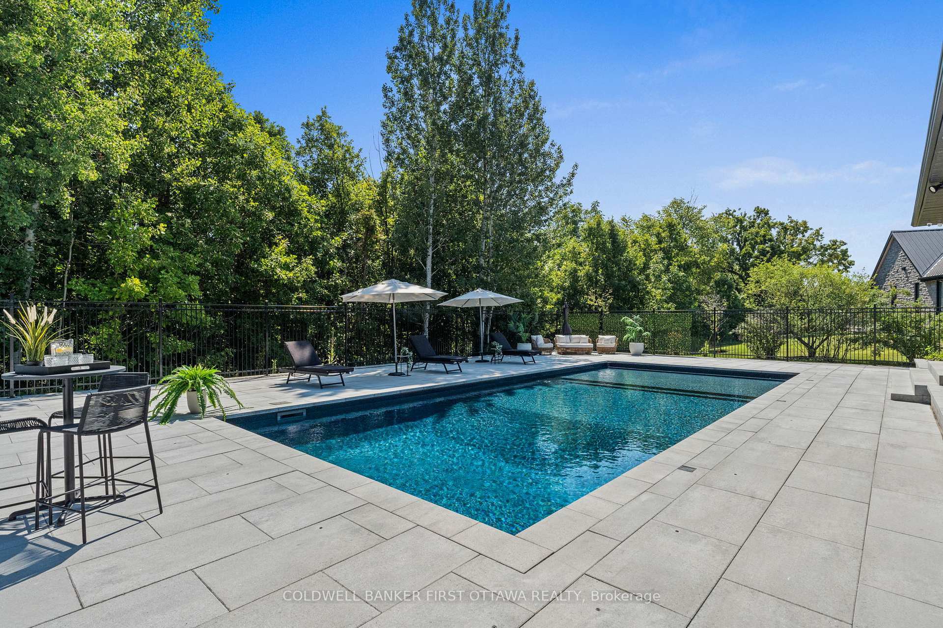 MANOTICK - KARS - RIDEAU TWP AND AREA, Ontario, K4M 1L3, CA, 4 Bedrooms Bedrooms, ,Residential,For Sale,1918608