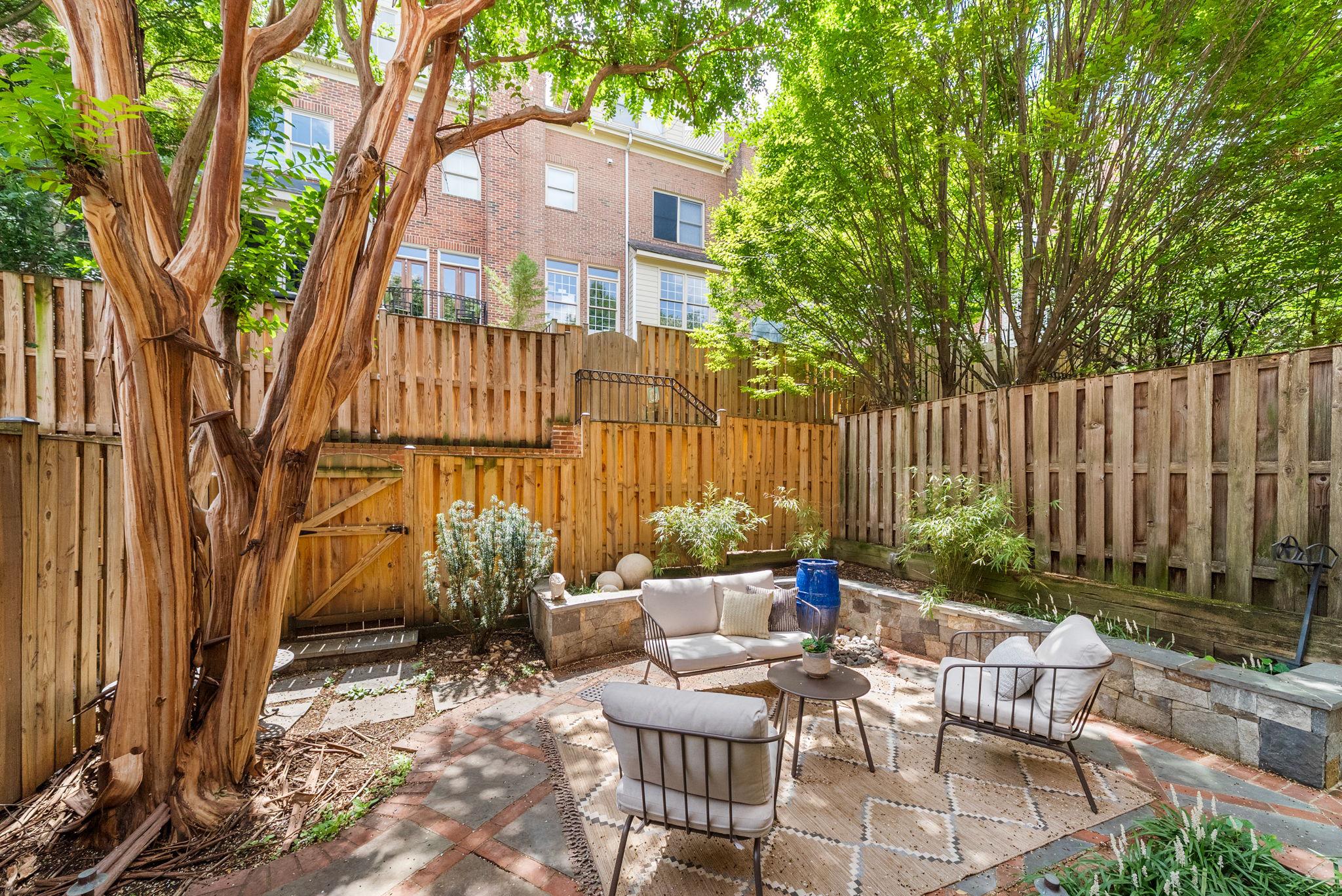  1588 N Colonial Terrace, Arlington, VA, 22209 - 物件實景