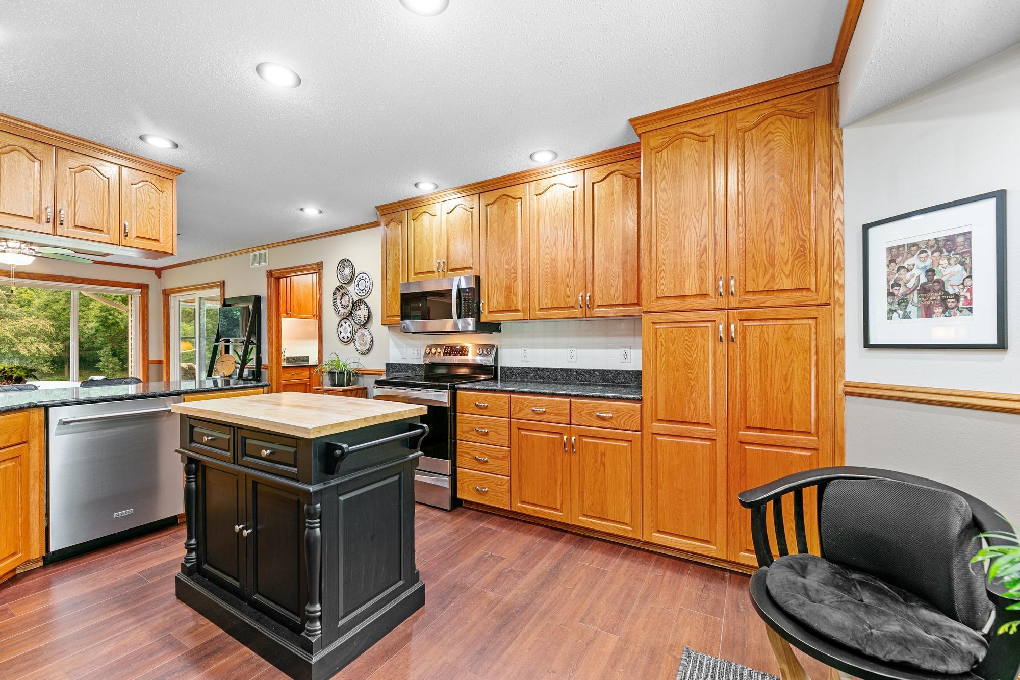 Alexandria Twp, Minnesota, 56308, United States, 3 Bedrooms Bedrooms, ,3 BathroomsBathrooms,Residential,For Sale,1903726