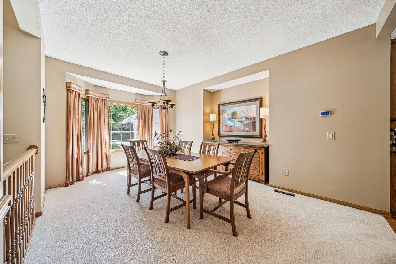 Lakeville, Minnesota, 55044, United States, 4 Bedrooms Bedrooms, ,3 BathroomsBathrooms,Residential,For Sale,1846490