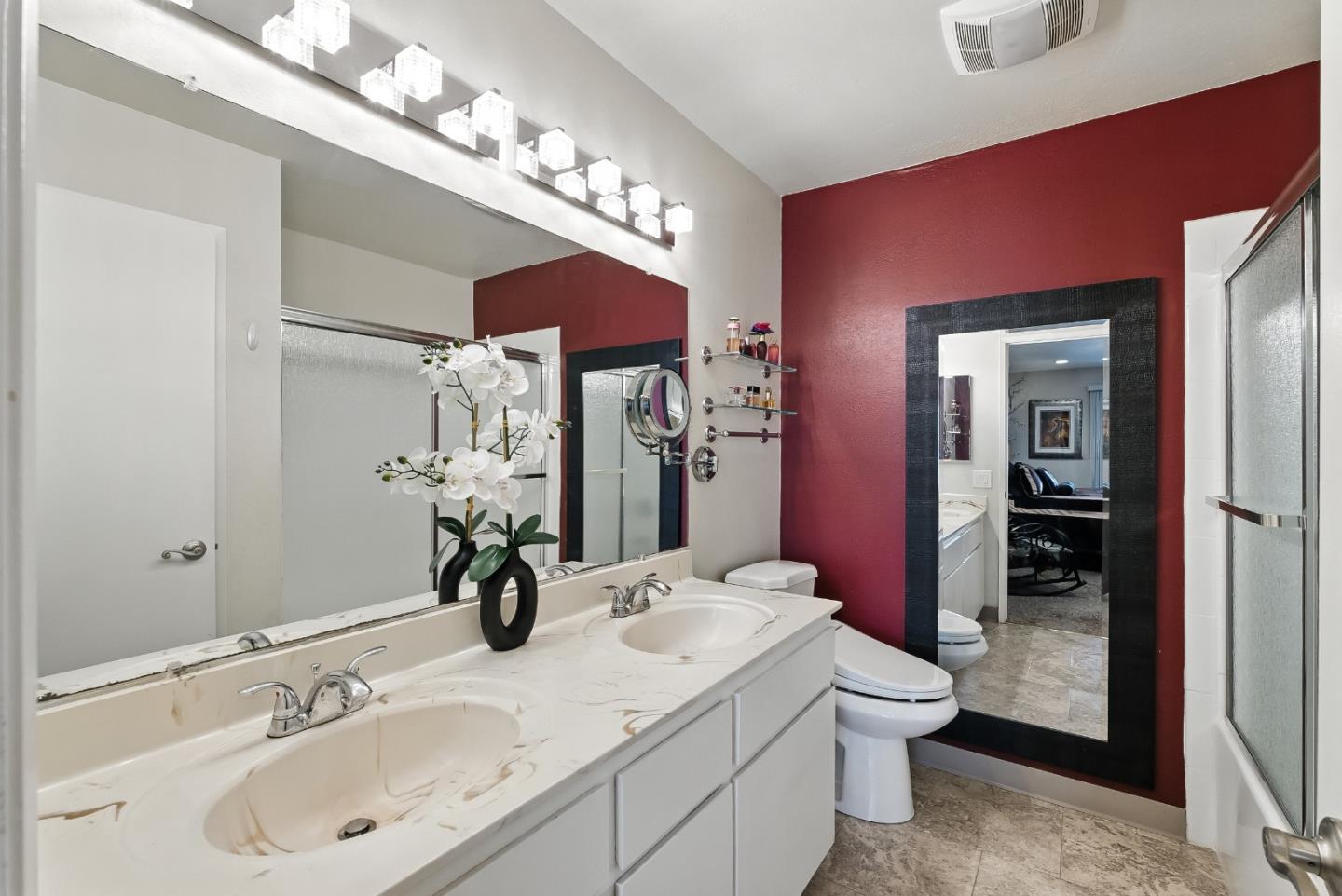 San Jose, California, 95123, United States, 2 Bedrooms Bedrooms, ,3 BathroomsBathrooms,Residential,For Sale,1903662