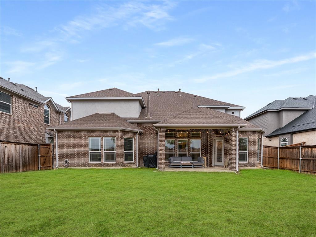 Celina, Texas, 75009, United States, 5 Bedrooms Bedrooms, ,4 BathroomsBathrooms,Residential,For Sale,2002202