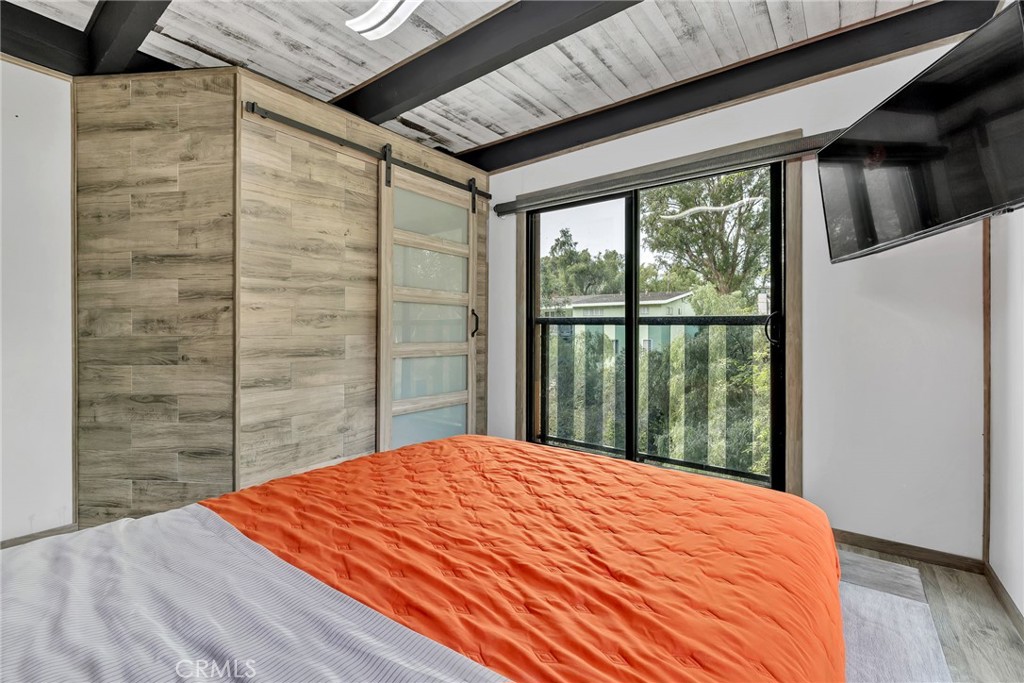 Woodland Hills, California, 91364, United States, 4 Bedrooms Bedrooms, ,2 BathroomsBathrooms,Residential,For Sale,1975100