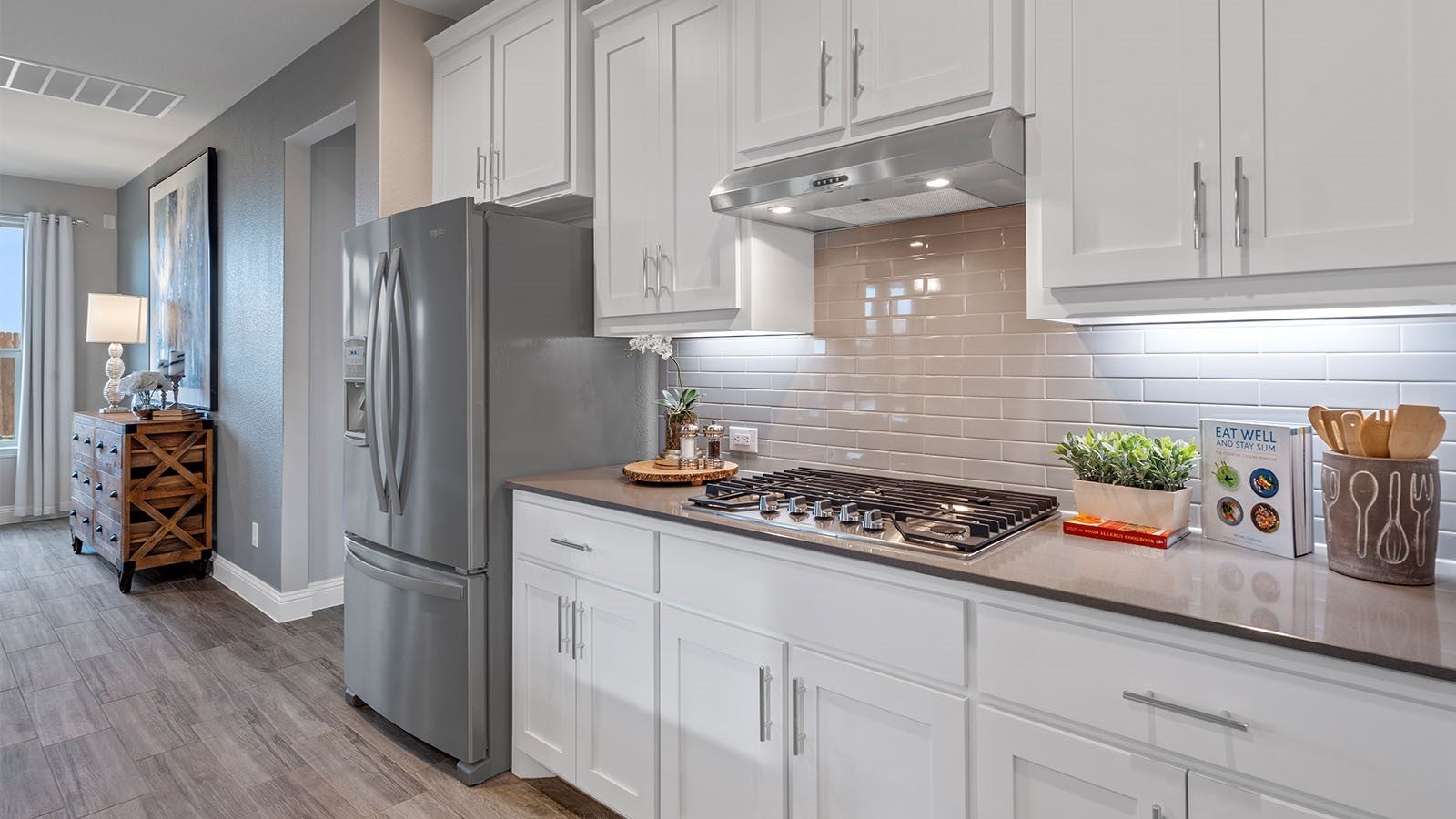 Grand Prairie, Texas, 76065, United States, 5 Bedrooms Bedrooms, ,4 BathroomsBathrooms,Residential,For Sale,2014206