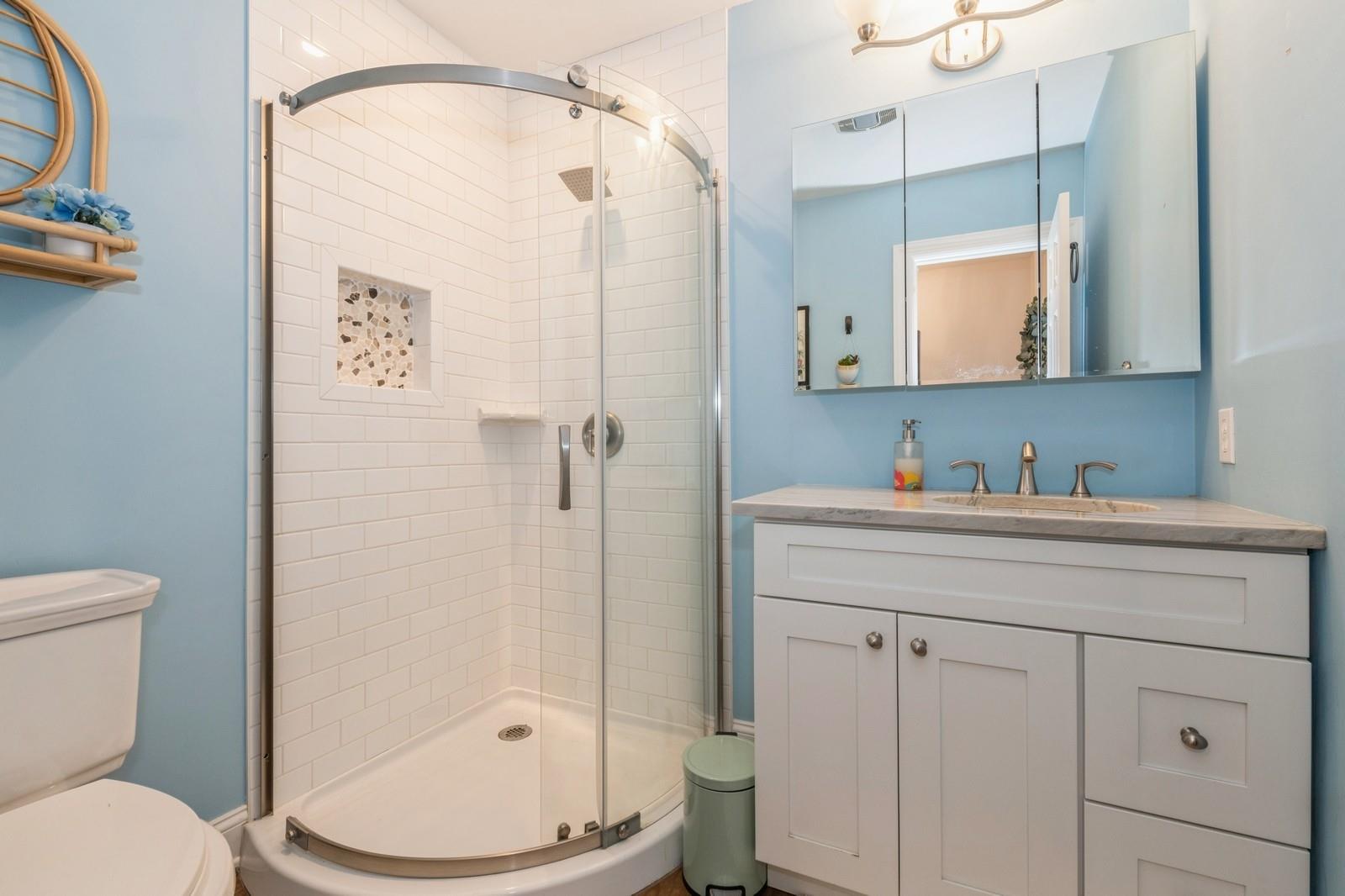 Nesconset, New York, 11767, United States, 3 Bedrooms Bedrooms, ,3 BathroomsBathrooms,Residential,For Sale,1837640