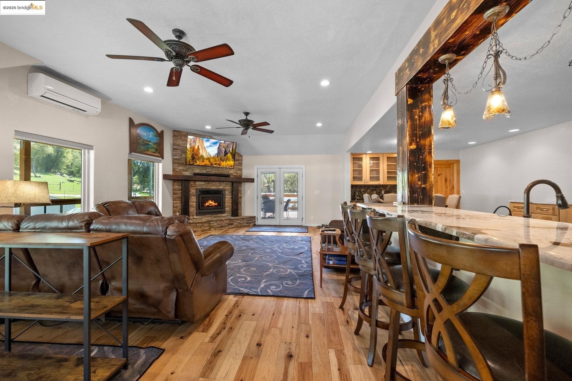 Sonora, California, 95370, United States, 4 Bedrooms Bedrooms, ,2 BathroomsBathrooms,Residential,For Sale,1923543