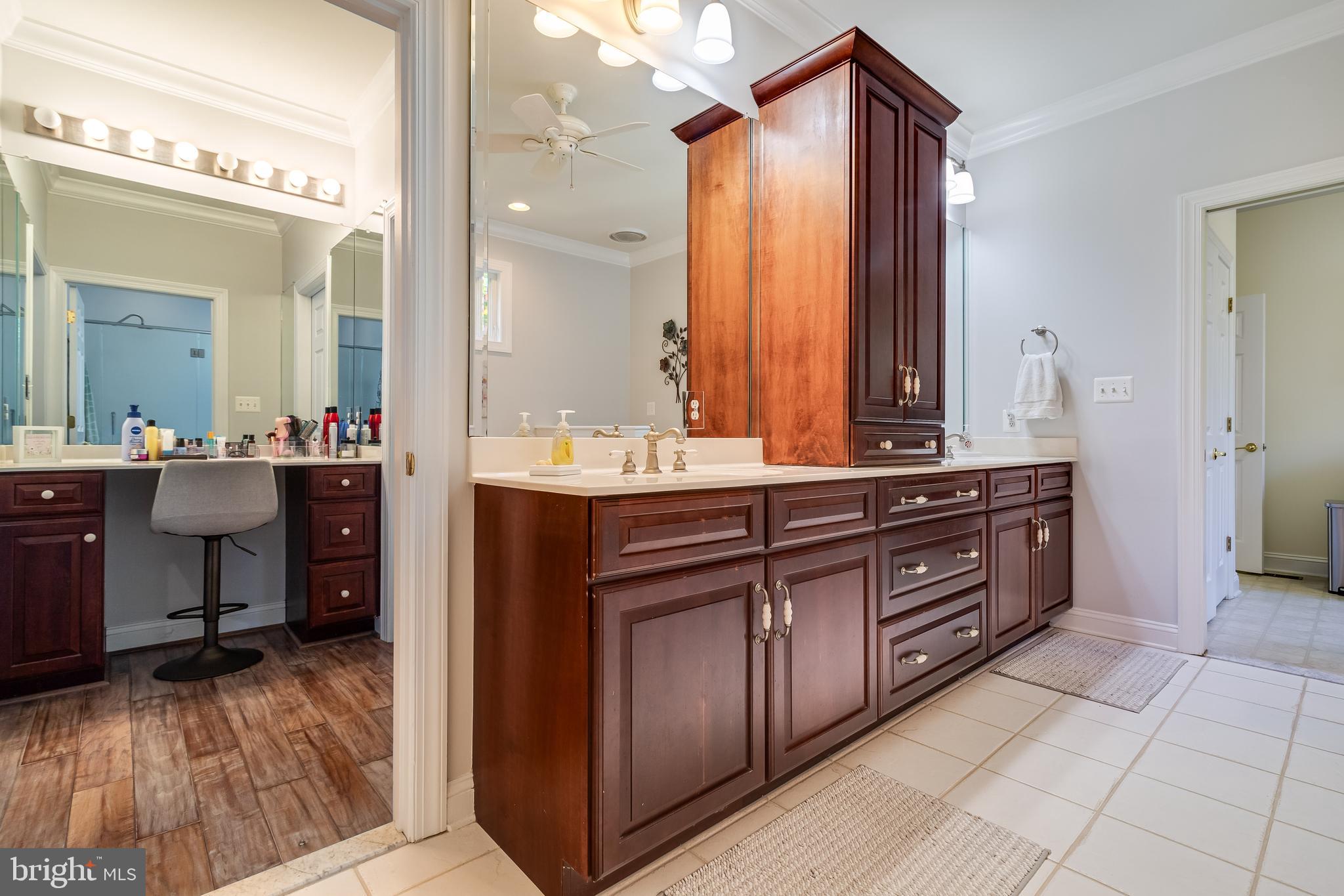 Swan Point, Maryland, 20645, United States, 5 Bedrooms Bedrooms, ,4 BathroomsBathrooms,Residential,For Sale,2008608