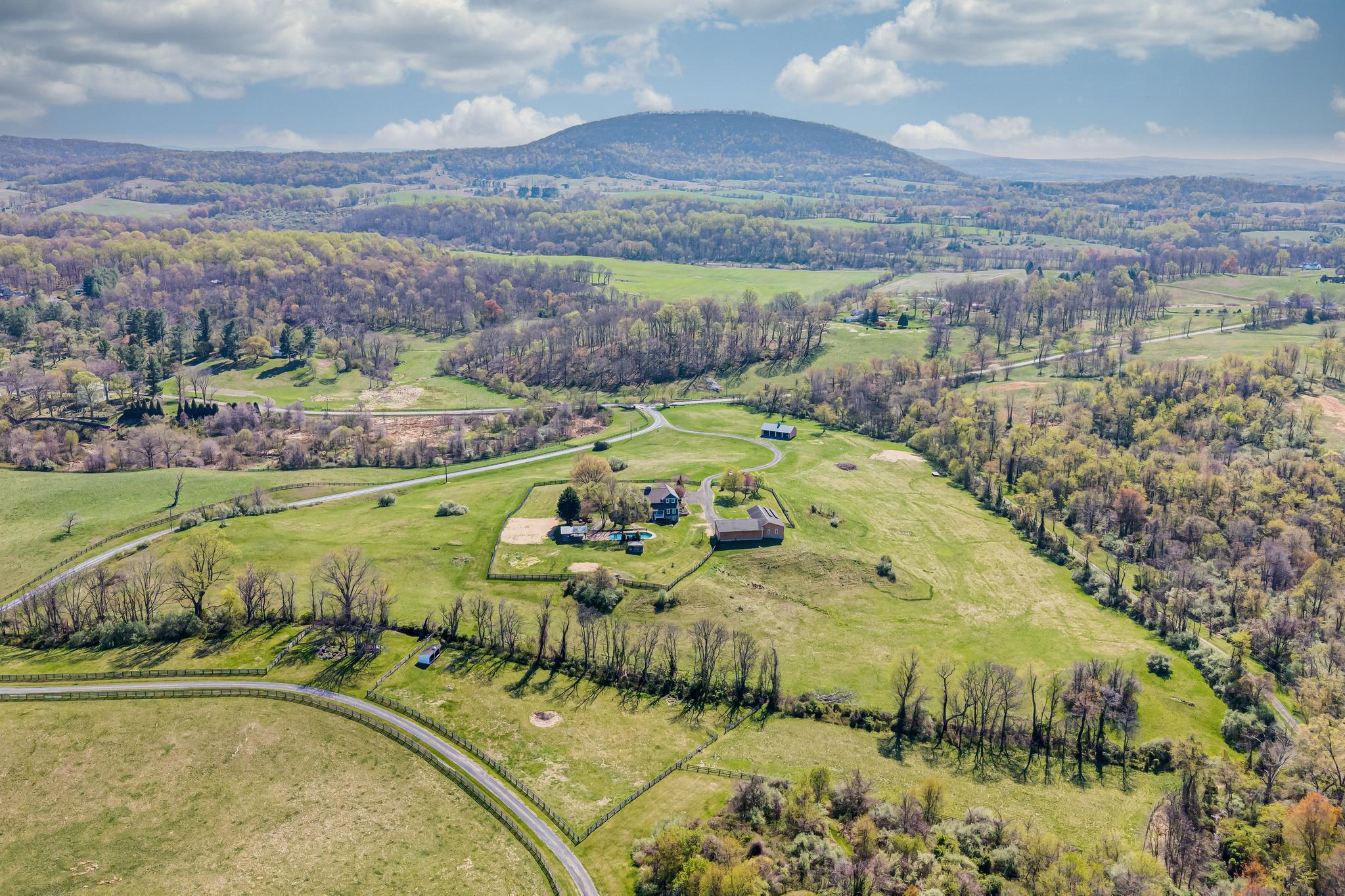  11597 Leeds Chapel Lane, Markham, VA, 22643 - 物件實景