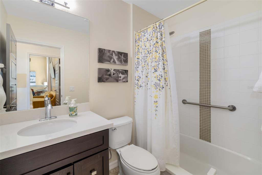 Bradenton, Florida, 34212, United States, 4 Bedrooms Bedrooms, ,5 BathroomsBathrooms,Residential,For Sale,1856587