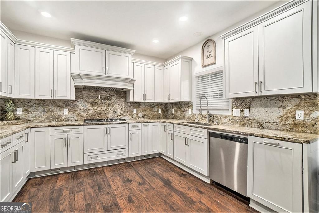 Atlanta, Georgia, 30318, United States, 4 Bedrooms Bedrooms, ,4 BathroomsBathrooms,Residential,For Sale,2006576