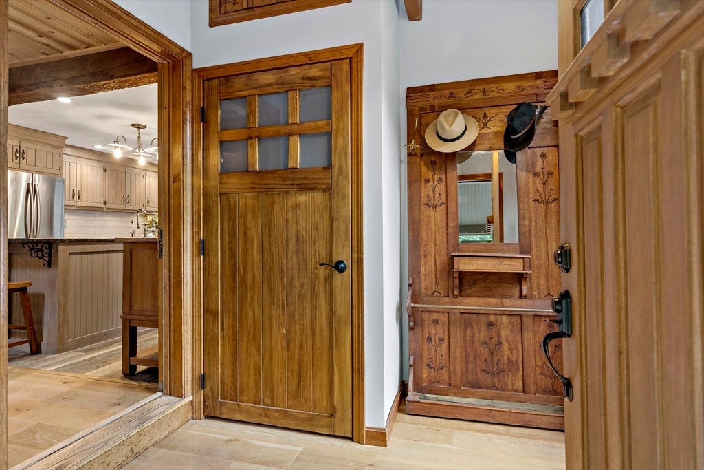 Kingston, Massachusetts, 02364, United States, 3 Bedrooms Bedrooms, ,2 BathroomsBathrooms,Residential,For Sale,1975778