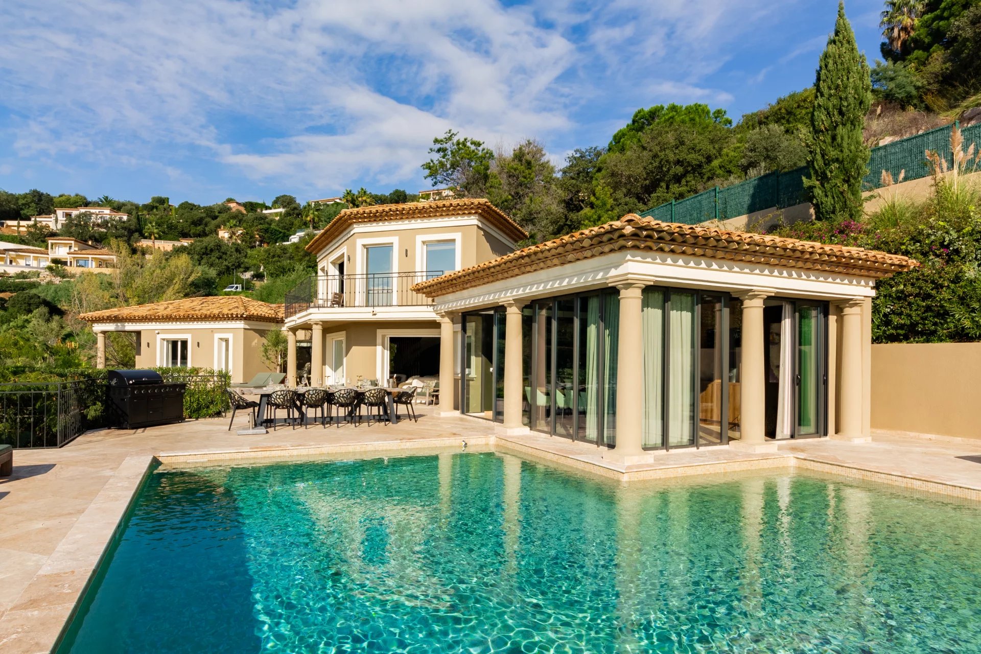 Sainte-Maxime, Provence-Alpes-Côte d’Azur, 83120, FR, 6 Bedrooms Bedrooms, ,6 BathroomsBathrooms,Residential,For Sale,1866313