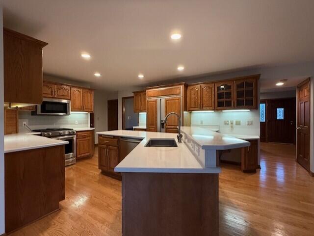 Mount Pleasant, Wisconsin, 53406, United States, 4 Bedrooms Bedrooms, ,3 BathroomsBathrooms,Residential,For Sale,1989473