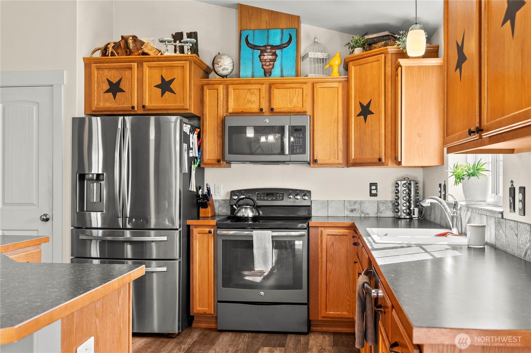 Malott, Washington, 98829, United States, 3 Bedrooms Bedrooms, ,1 BathroomBathrooms,Residential,For Sale,1989338