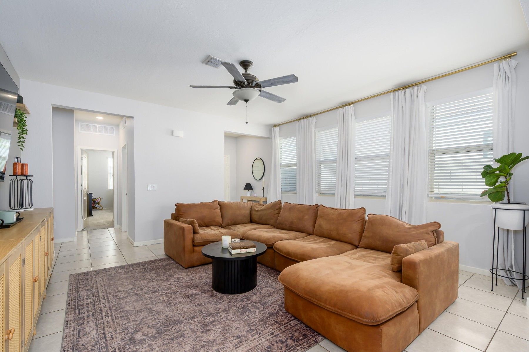  4240 W Coneflower Lane  San Tan Valley, AZ - 物件實景
