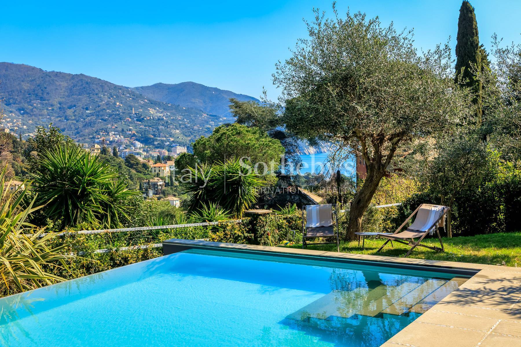  Refined newly built villa with panoramic views - 物件實景