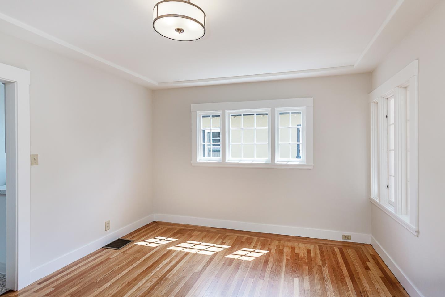 San Mateo, California, 94401, United States, ,Residential,For Sale,1955315