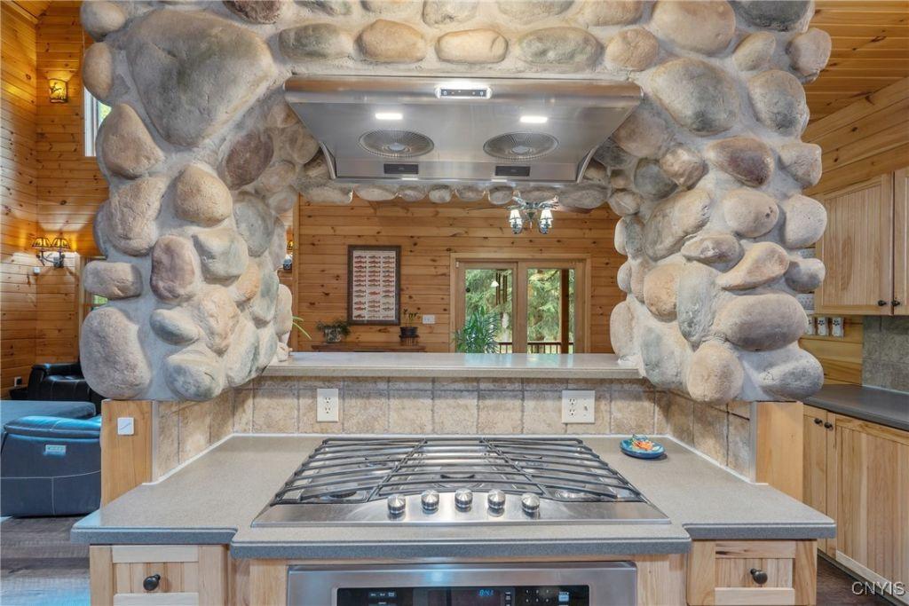 Cleveland, New York, 13042, United States, 4 Bedrooms Bedrooms, ,4 BathroomsBathrooms,Residential,For Sale,1821145