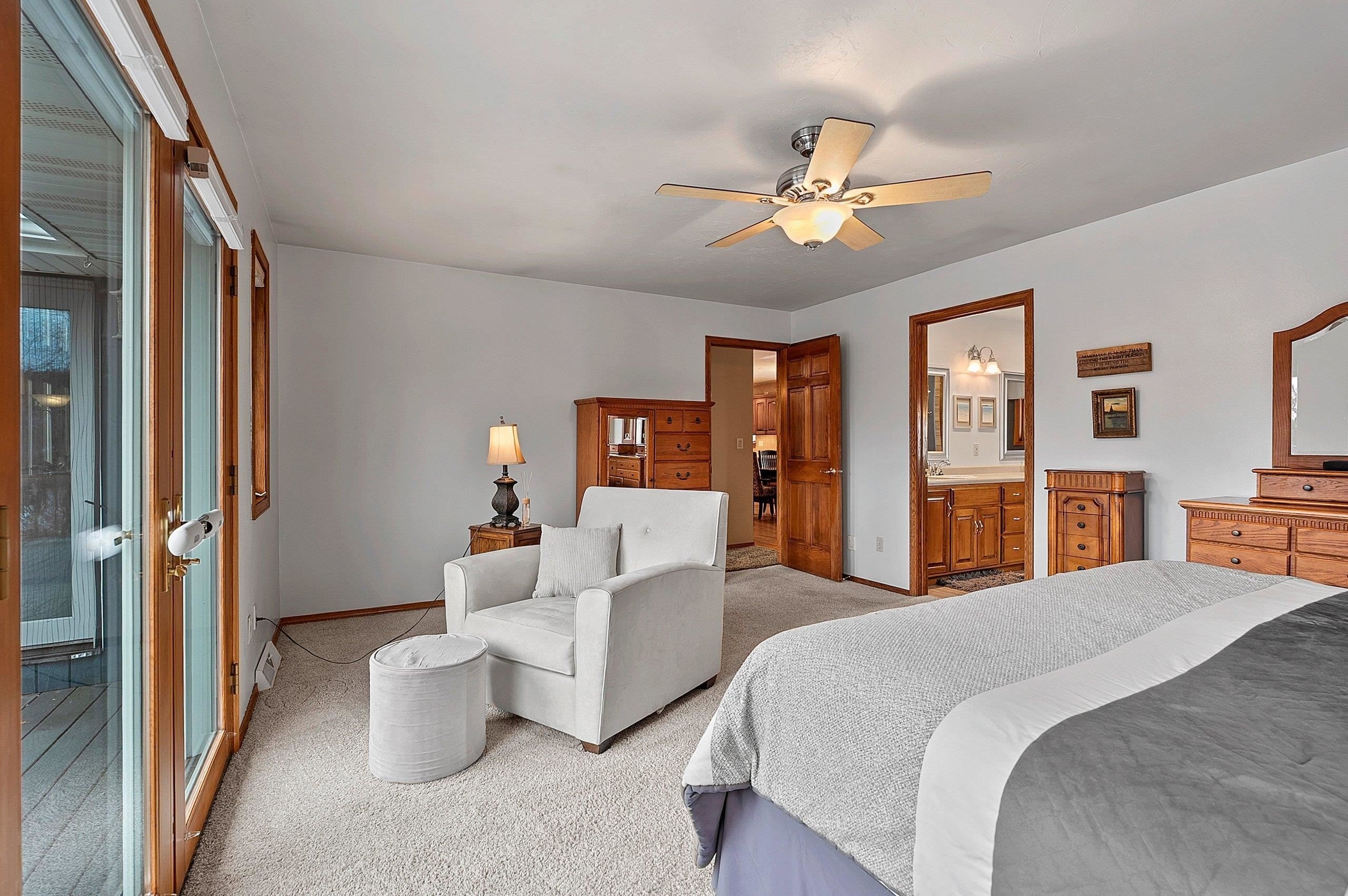 GREEN BAY, Wisconsin, 54313-8600, United States, 3 Bedrooms Bedrooms, ,4 BathroomsBathrooms,Residential,For Sale,2009732