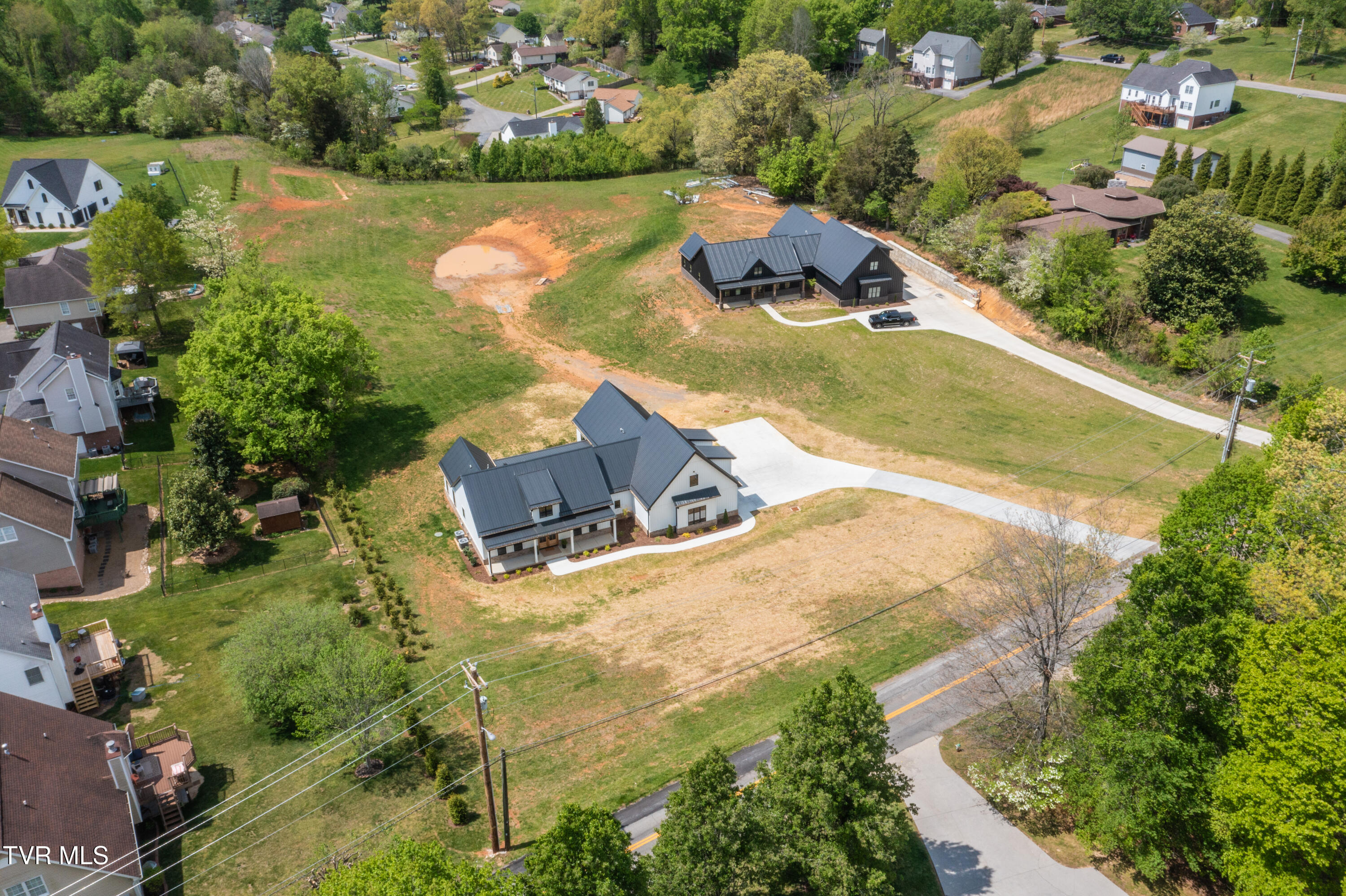 Kingsport, Tennessee, 37664, United States, 4 Bedrooms Bedrooms, ,4 BathroomsBathrooms,Residential,For Sale,1780737
