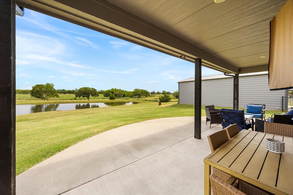 Caddo Mills, Texas, 75135, United States, 4 Bedrooms Bedrooms, ,2 BathroomsBathrooms,Residential,For Sale,1907350