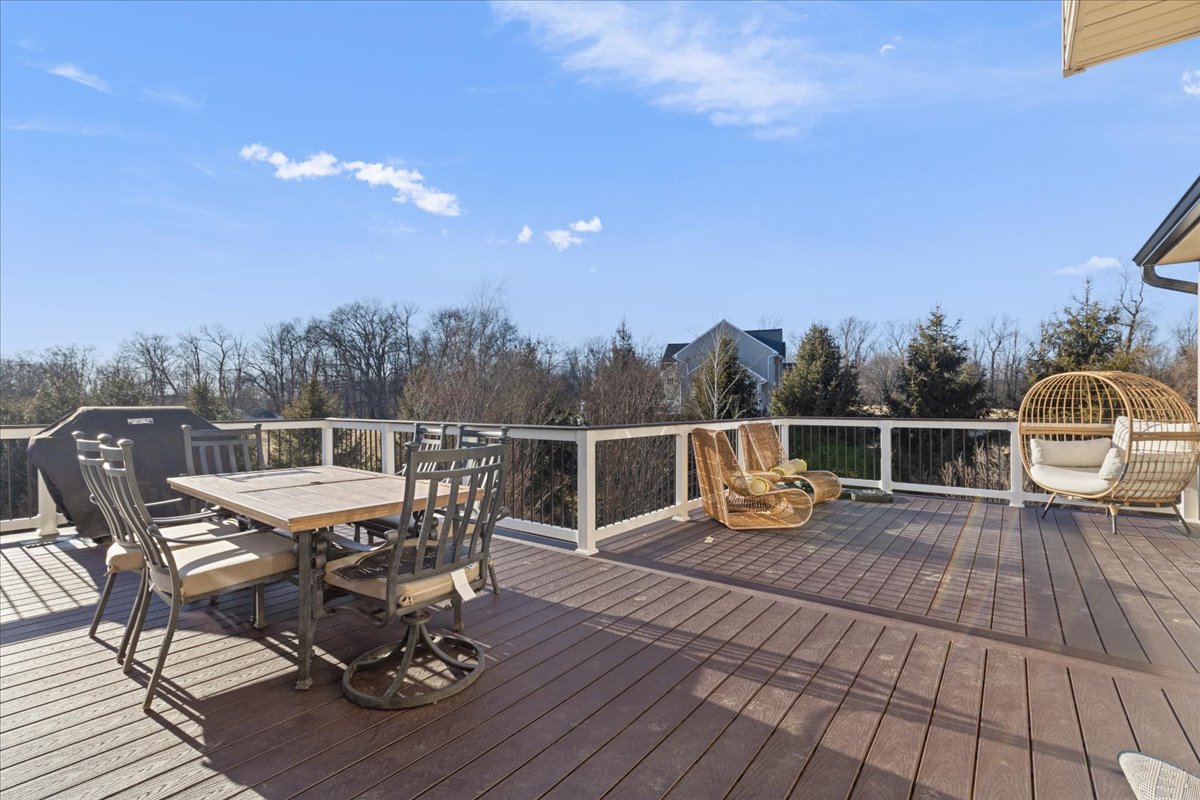 New Windsor, Maryland, 21776, United States, 5 Bedrooms Bedrooms, ,5 BathroomsBathrooms,Residential,For Sale,1943659