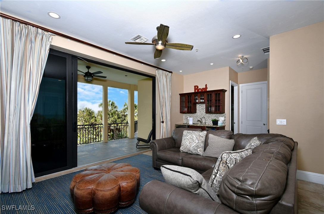 Captiva, Florida, 33924, United States, 4 Bedrooms Bedrooms, ,5 BathroomsBathrooms,Residential,For Sale,1976080