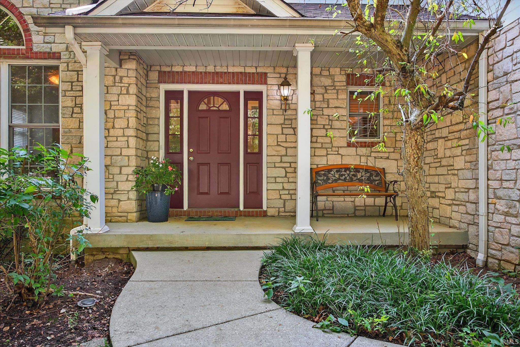 Bloomington, Indiana, 47401, United States, 5 Bedrooms Bedrooms, ,4 BathroomsBathrooms,Residential,For Sale,1921728