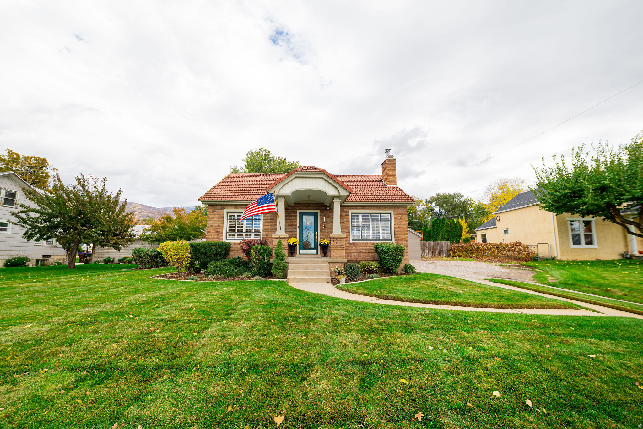 Bountiful, Utah, 84010, United States, 3 Bedrooms Bedrooms, ,2 BathroomsBathrooms,Residential,For Sale,1985173