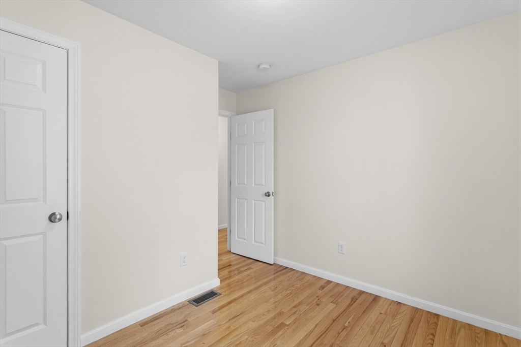 Ayer, Massachusetts, 01432, United States, 4 Bedrooms Bedrooms, ,3 BathroomsBathrooms,Residential,For Sale,2030231