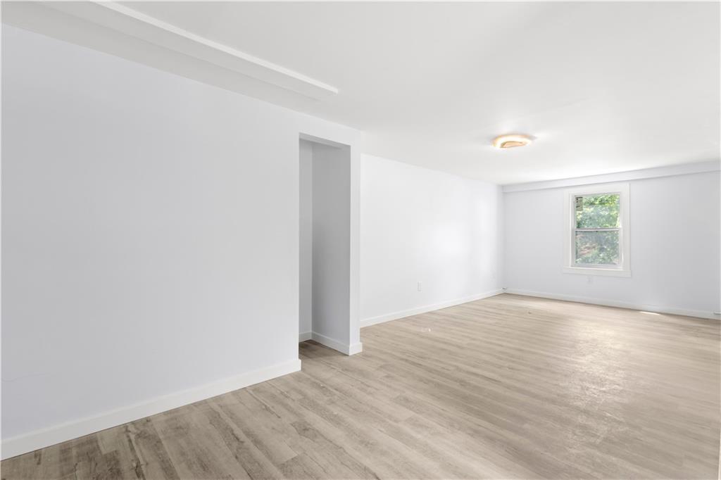 Cranston, Rhode Island, 02921, United States, 6 Bedrooms Bedrooms, ,2 BathroomsBathrooms,Residential,For Sale,2005214