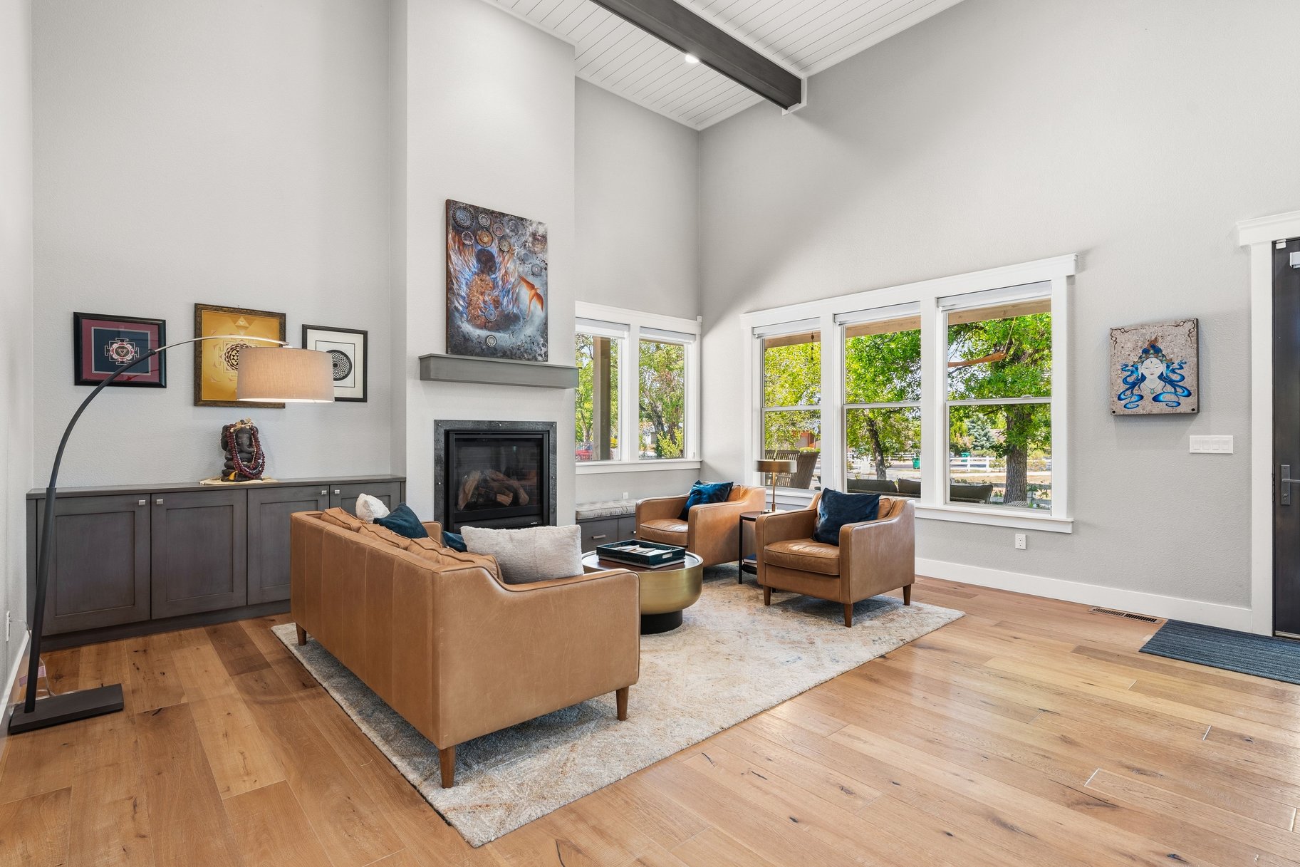  Refined living on one of Reno