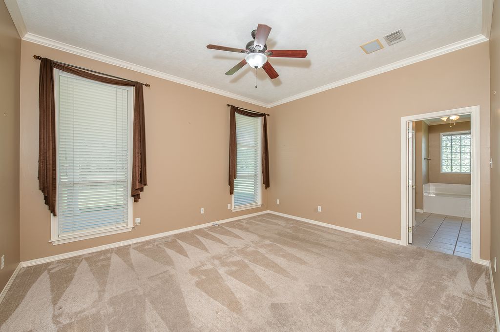 College Station, Texas, 77845, United States, 5 Bedrooms Bedrooms, ,5 BathroomsBathrooms,Residential,For Sale,1876080